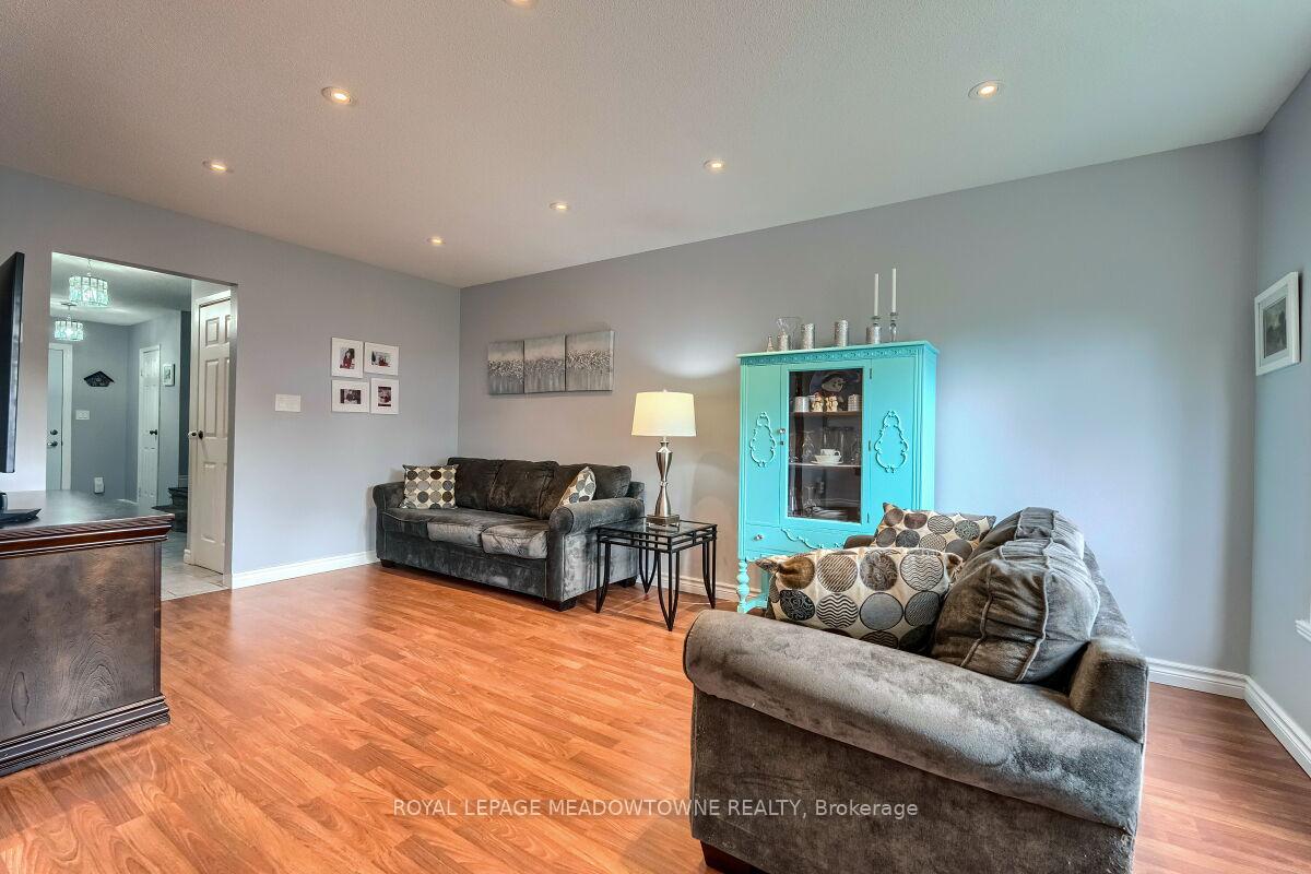 Photo 8 of Unit 87, 860 Rymal Road E, Hamilton, Broughton — HOMEH