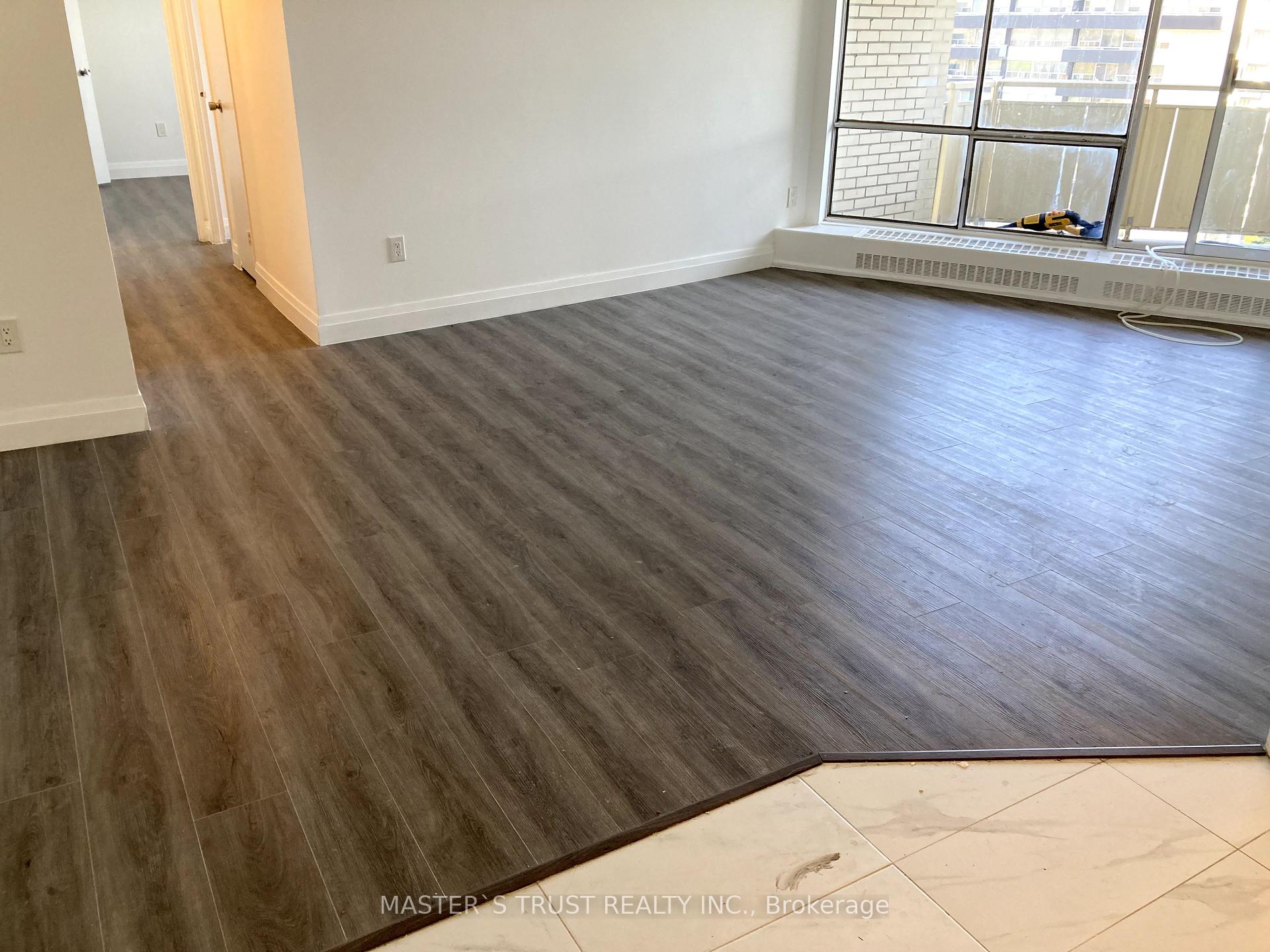 Photo 5 of Unit 1106, 330 Dixon Road, Etobicoke, Kingsview Village-The Westway — HOMEH