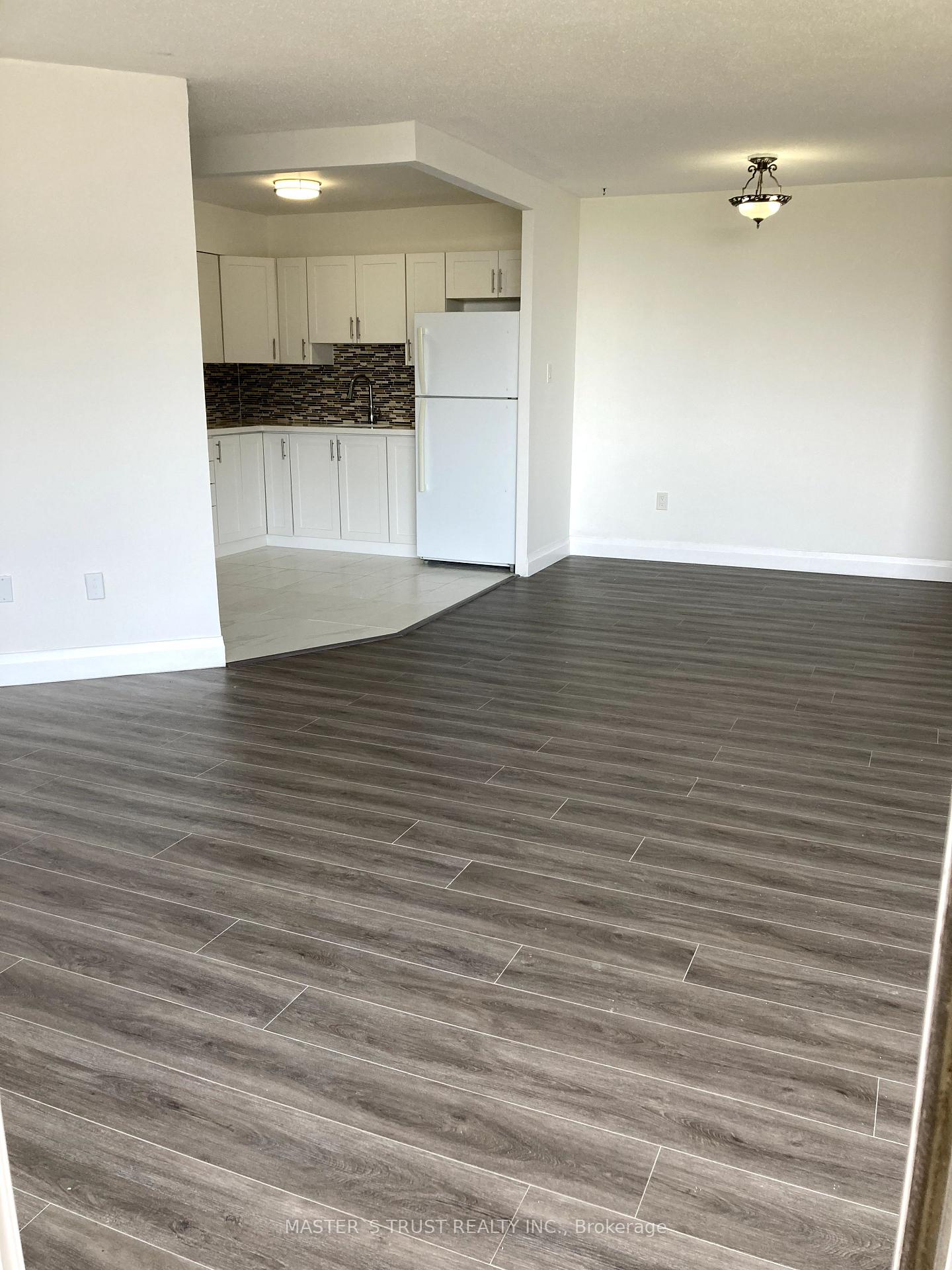 Photo 28 of Unit 1106, 330 Dixon Road, Etobicoke, Kingsview Village-The Westway — HOMEH