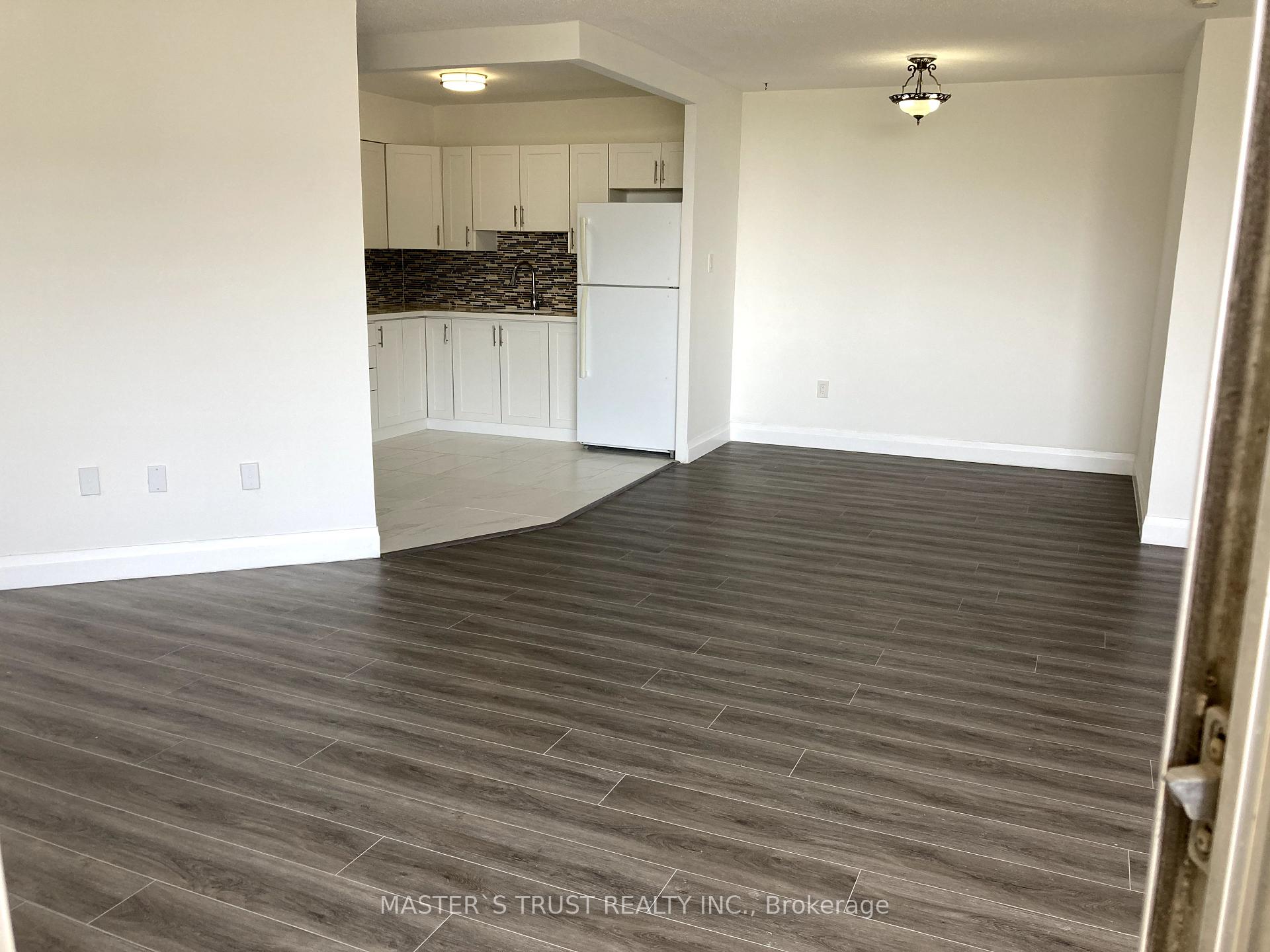 Photo 34 of Unit 1106, 330 Dixon Road, Etobicoke, Kingsview Village-The Westway — HOMEH