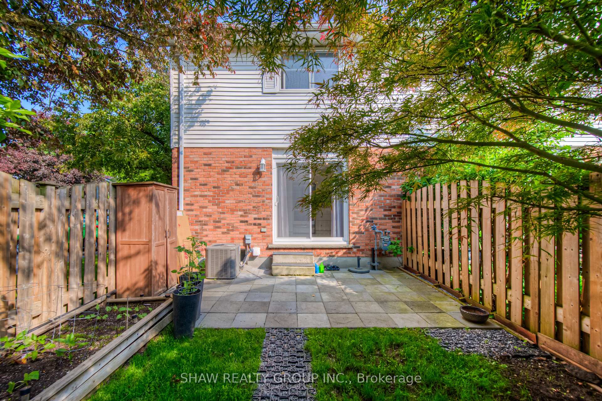 Photo 36 of Unit 72, 129 Victoria Road, Guelph, Grange Road — HOMEH