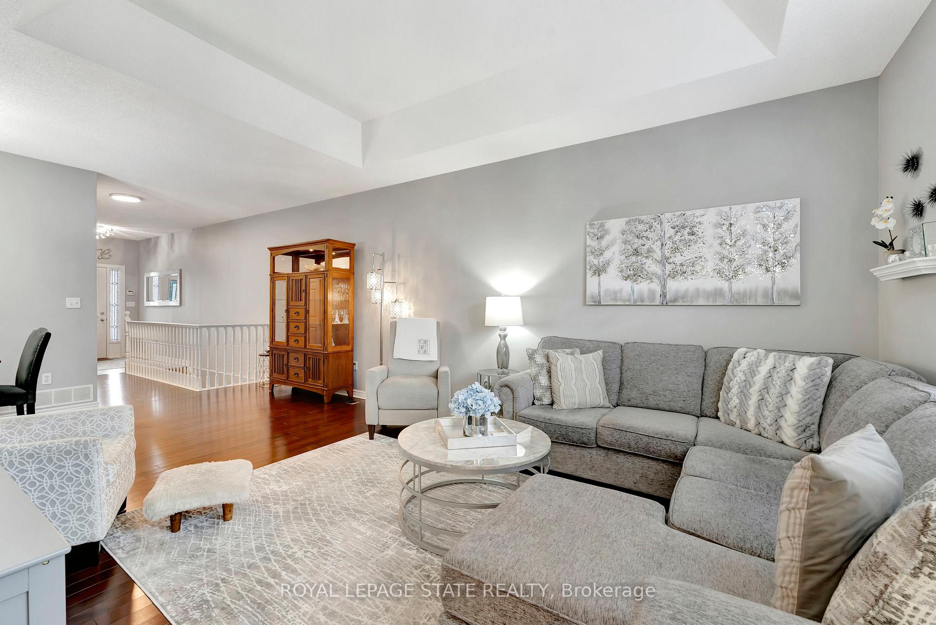 Photo 8 of 19 Critzia Drive, Hamilton, Rural Glanbrook — HOMEH