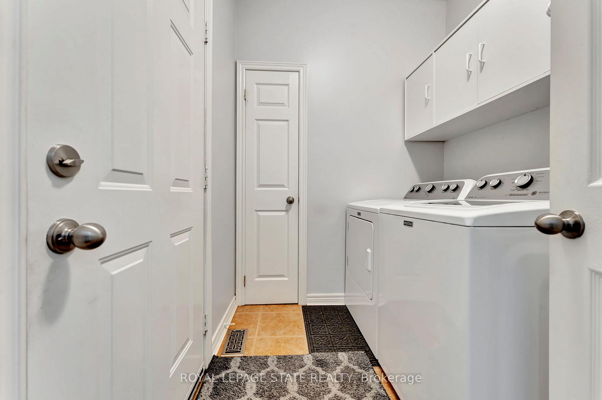Photo 10 of 19 Critzia Drive, Hamilton, Rural Glanbrook — HOMEH