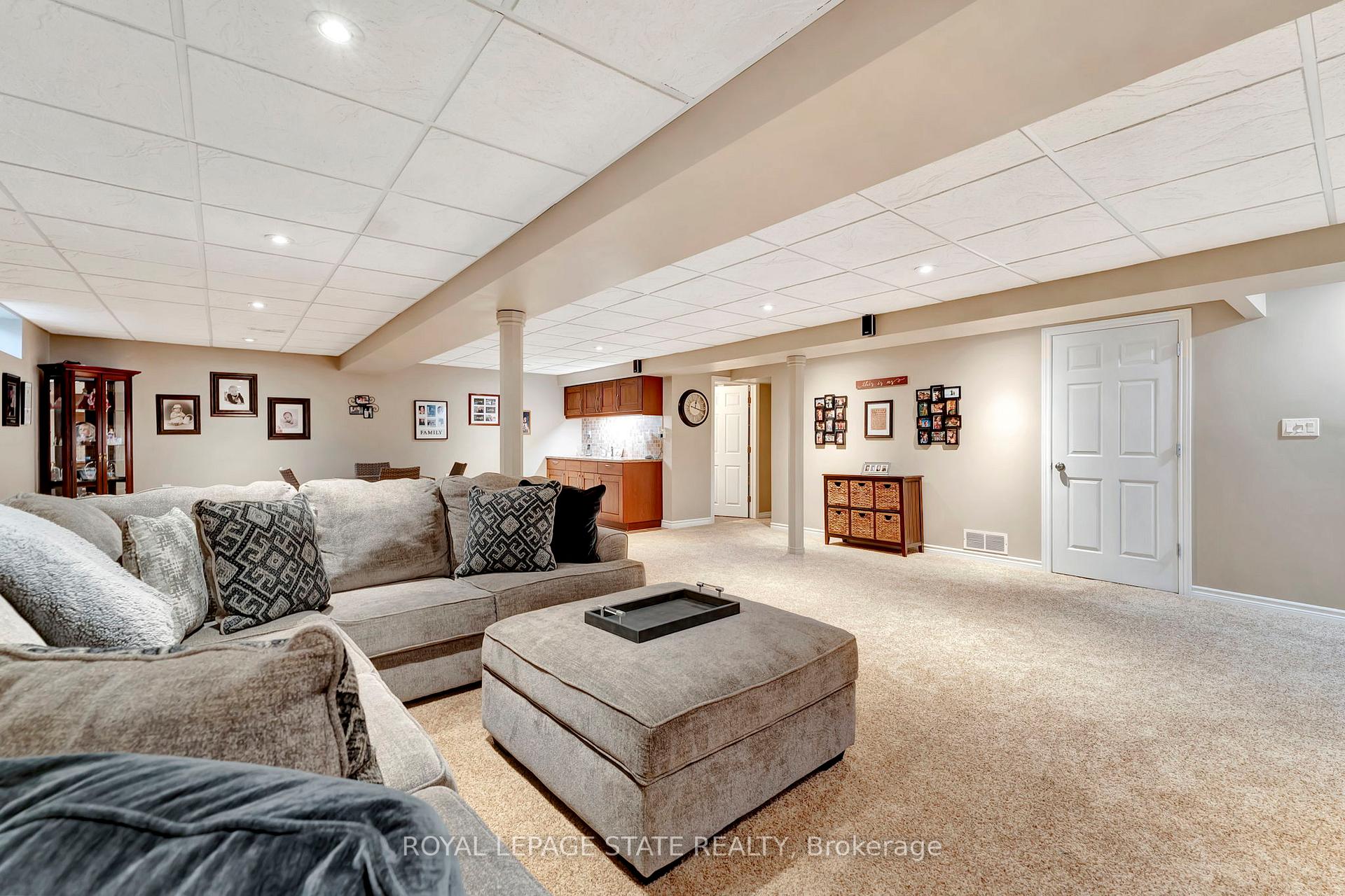 Photo 28 of 19 Critzia Drive, Hamilton, Rural Glanbrook — HOMEH