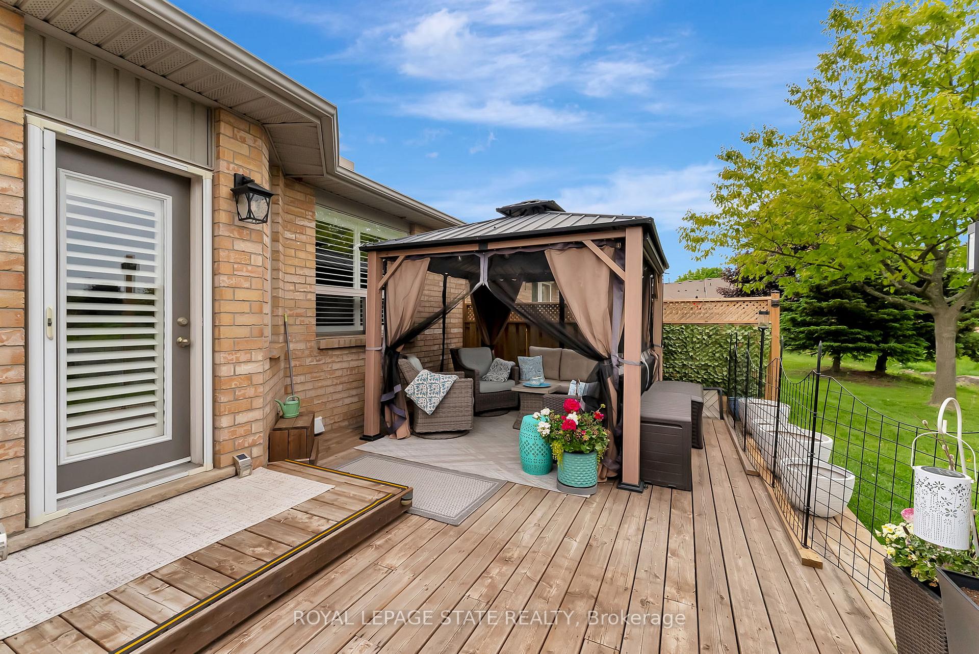 Photo 14 of 19 Critzia Drive, Hamilton, Rural Glanbrook — HOMEH
