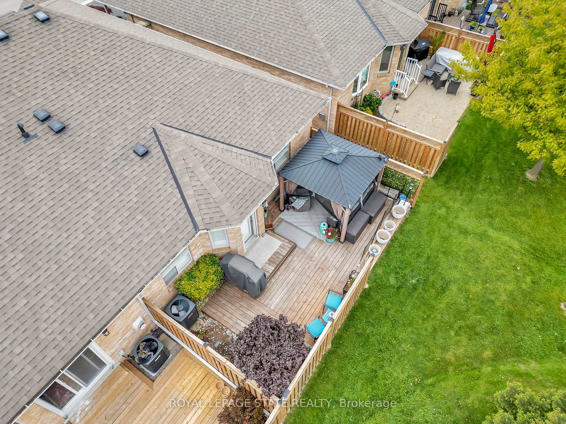 Photo 42 of 19 Critzia Drive, Hamilton, Rural Glanbrook — HOMEH