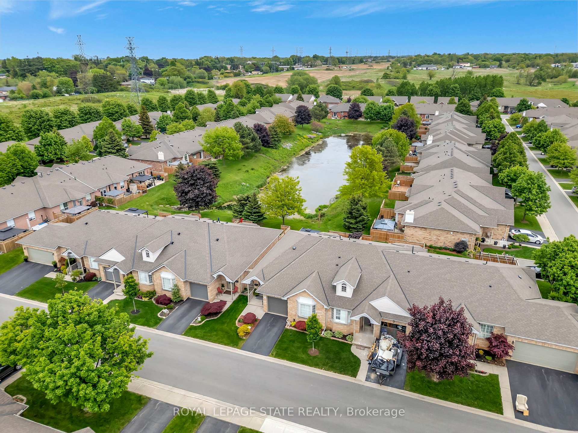 Photo 44 of 19 Critzia Drive, Hamilton, Rural Glanbrook — HOMEH