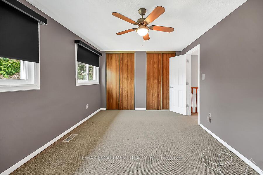 Photo 7 of Unit 47, 1115 Paramount Drive, Hamilton, Stoney Creek — HOMEH