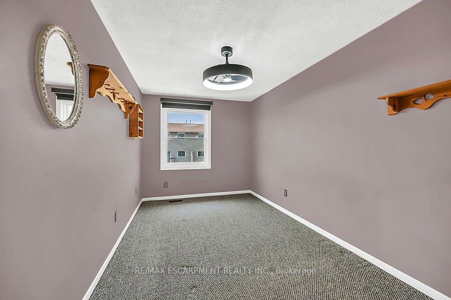 Photo 9 of Unit 47, 1115 Paramount Drive, Hamilton, Stoney Creek — HOMEH