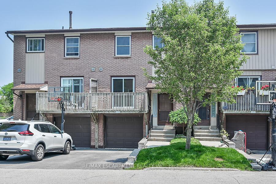 Photo 15 of Unit 47, 1115 Paramount Drive, Hamilton, Stoney Creek — HOMEH