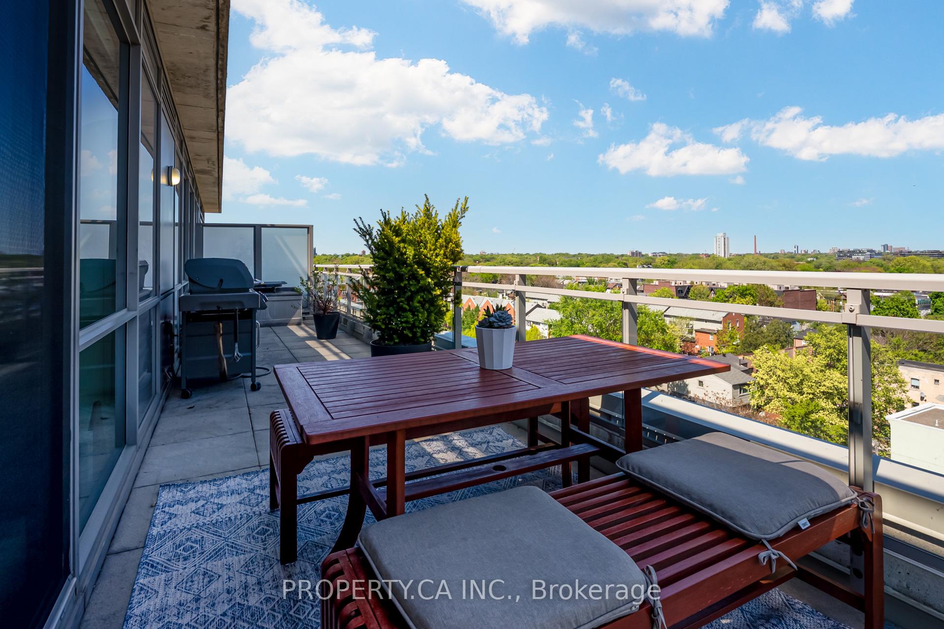 Photo 3 of Unit Ph807, 630 Queen Street E, Toronto, South Riverdale — HOMEH