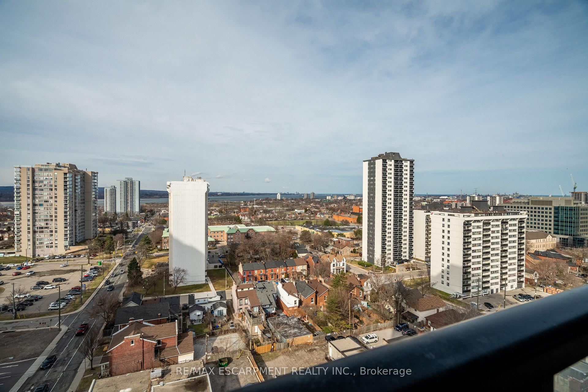 Photo 38 of Unit 1208, 15 Queen Street S, Hamilton, Central — HOMEH