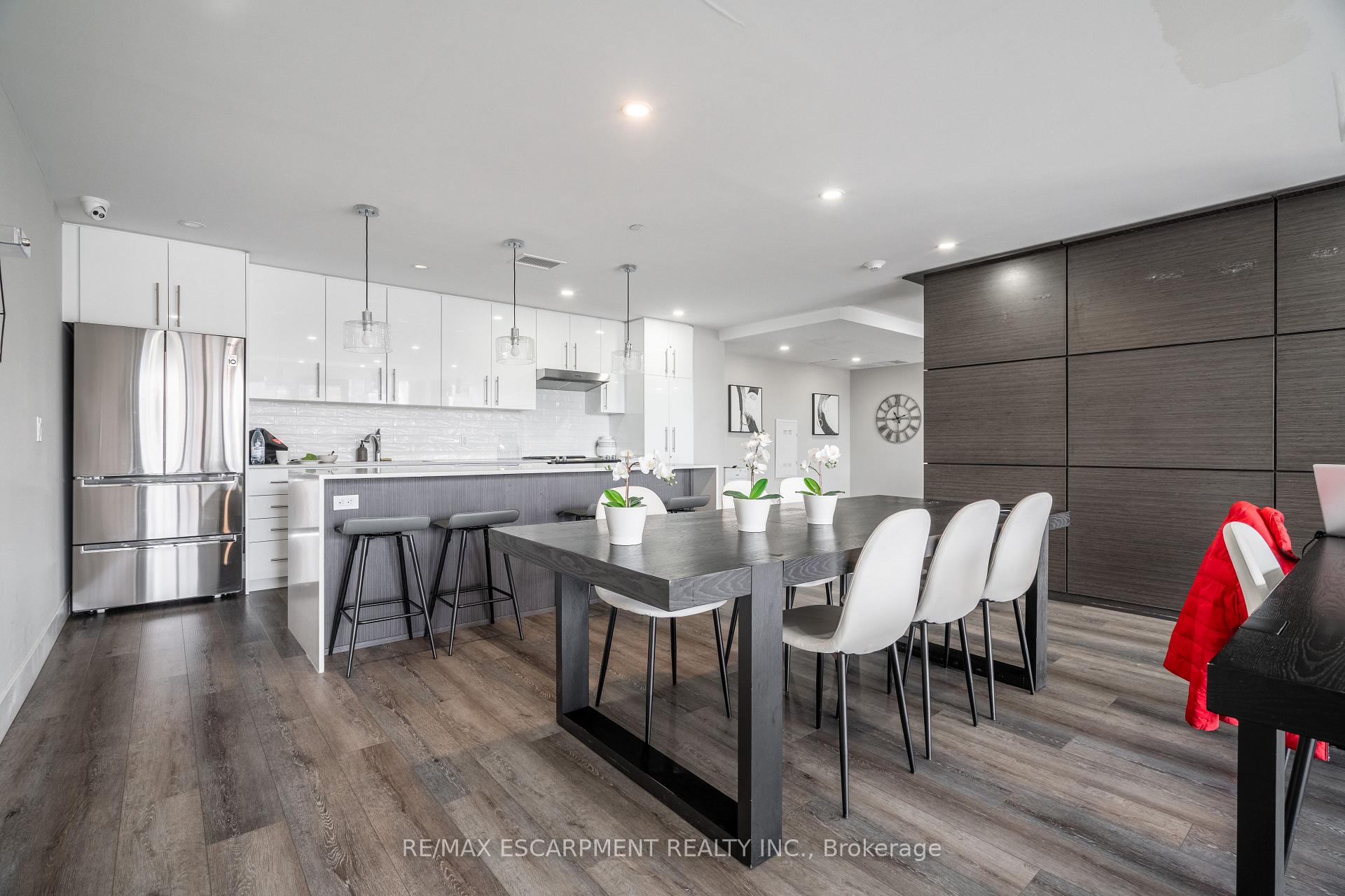 Photo 35 of Unit 1208, 15 Queen Street S, Hamilton, Central — HOMEH