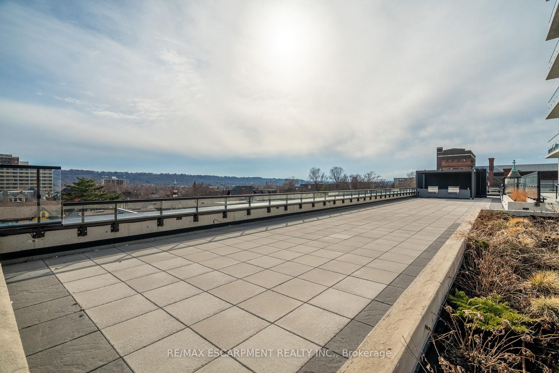 Photo 37 of Unit 1208, 15 Queen Street S, Hamilton, Central — HOMEH