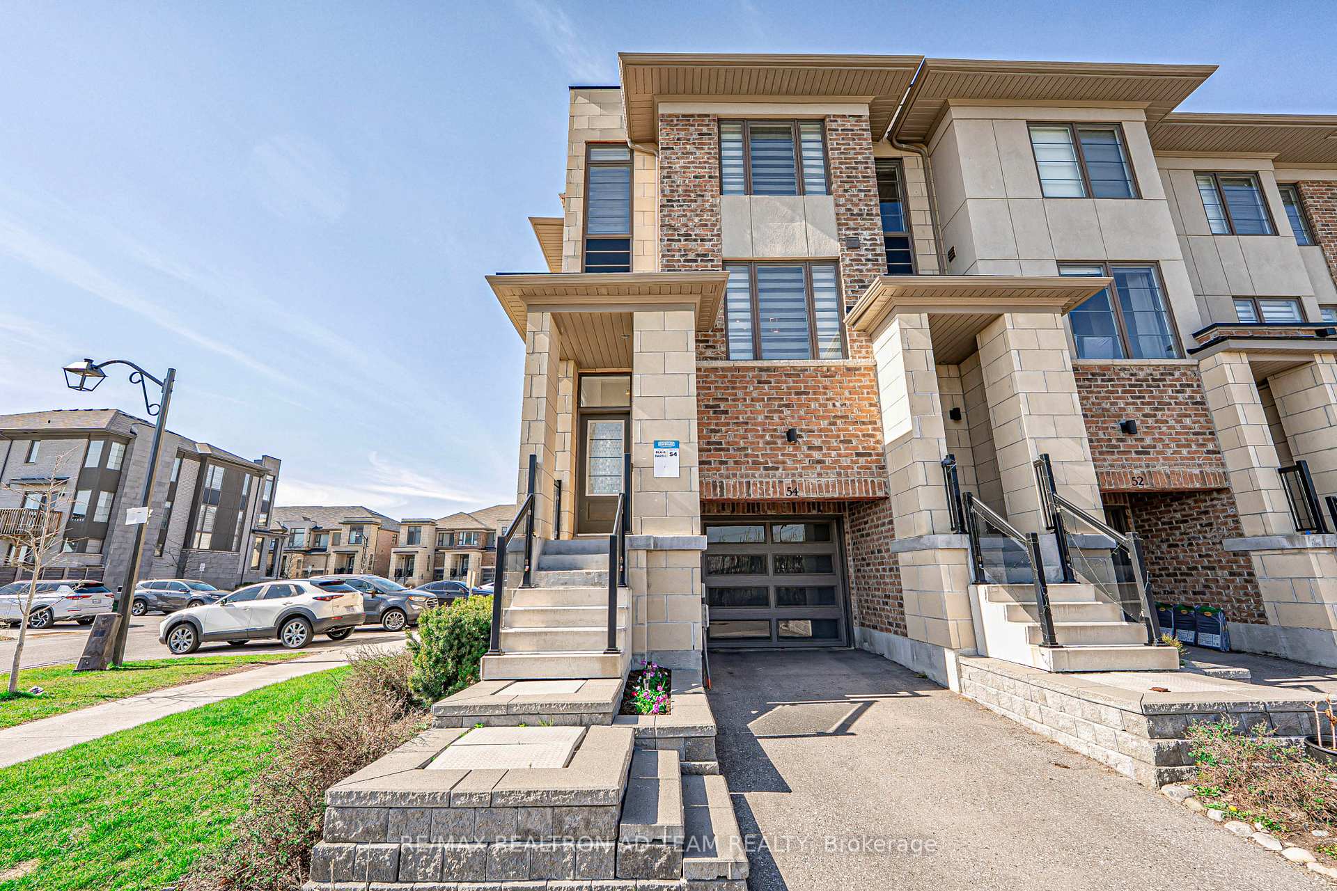 Photo 1 of 54 Shawfield Way, Whitby, Pringle Creek — HOMEH
