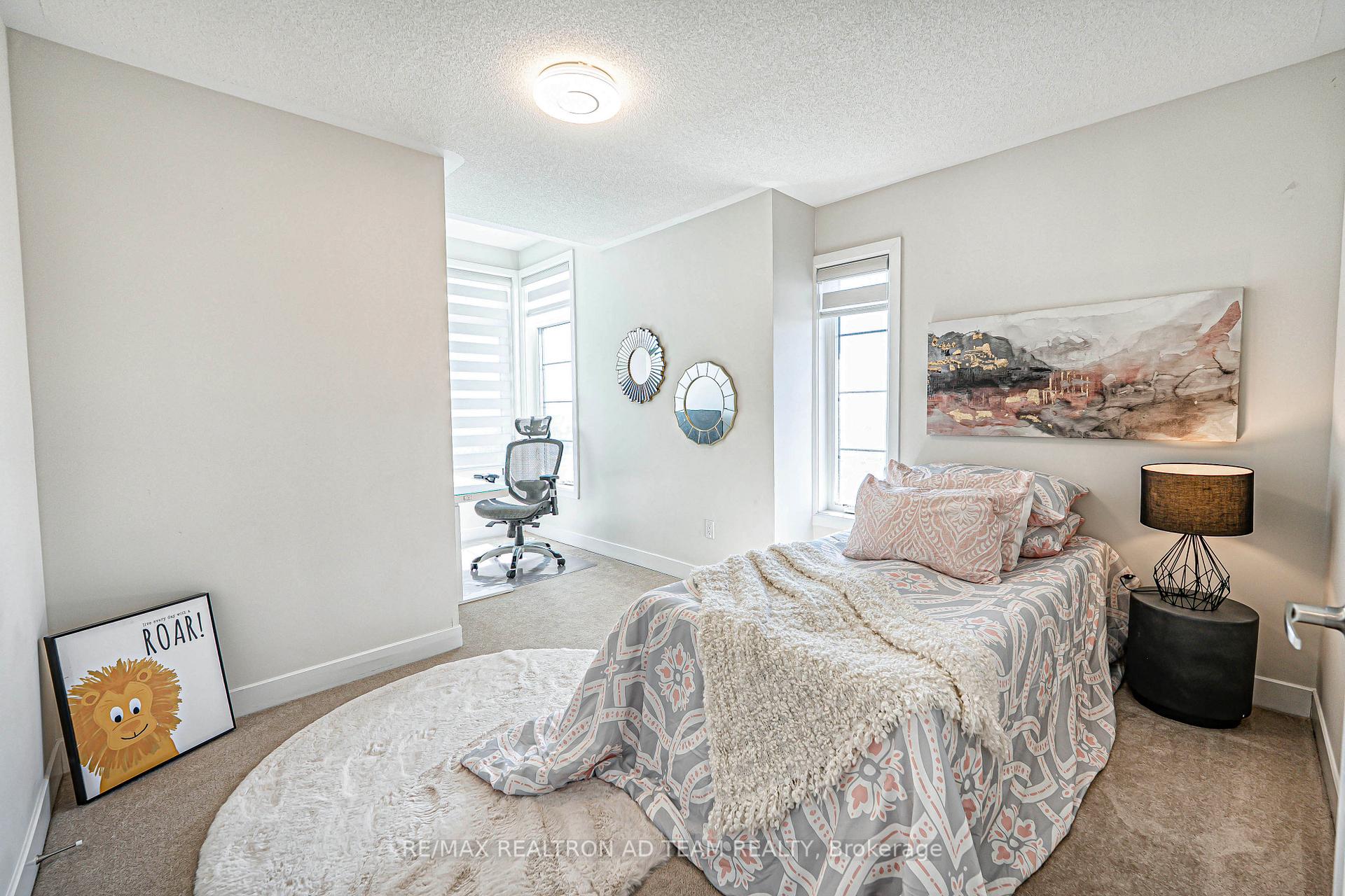 Photo 17 of 54 Shawfield Way, Whitby, Pringle Creek — HOMEH