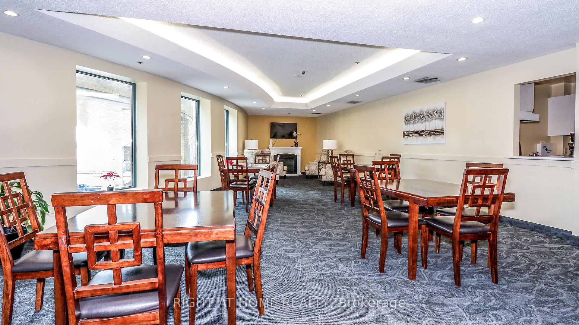 Photo 17 of Unit 605, 150 Dunlop Street E, Barrie, City Centre — HOMEH