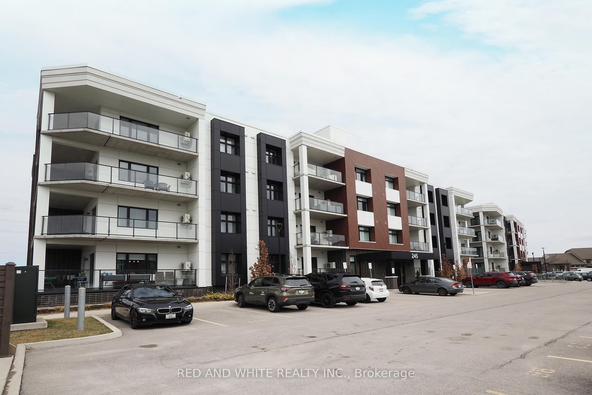 Photo 2 of Unit 101, 245 Grey Silo Road, Waterloo — HOMEH