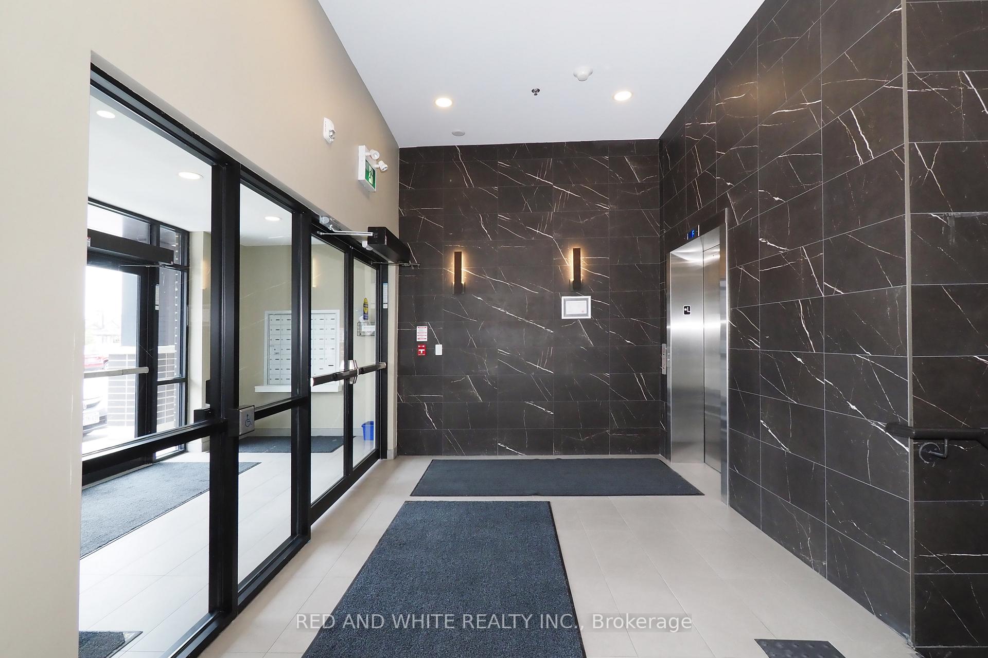 Photo 8 of Unit 101, 245 Grey Silo Road, Waterloo — HOMEH