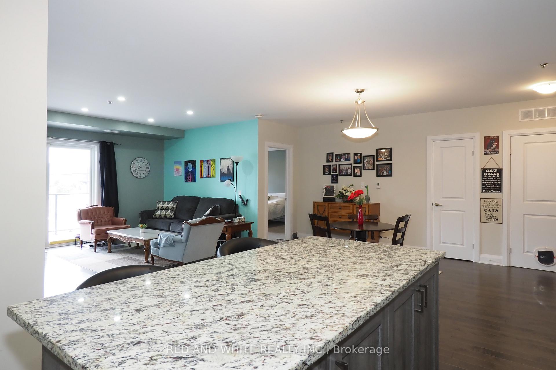 Photo 26 of Unit 101, 245 Grey Silo Road, Waterloo — HOMEH
