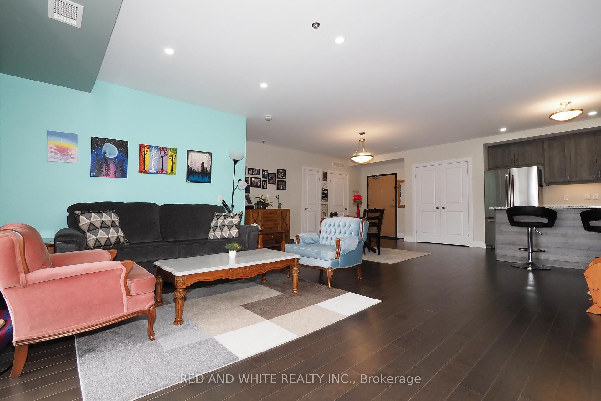 Photo 17 of Unit 101, 245 Grey Silo Road, Waterloo — HOMEH