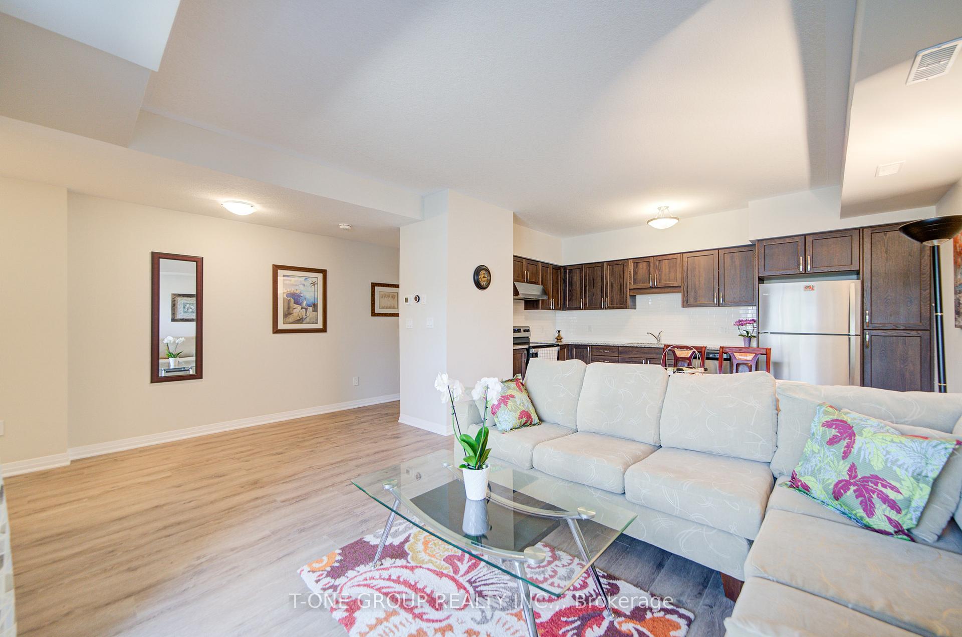 Photo 16 of 30 Vitality Drive, Kitchener — HOMEH