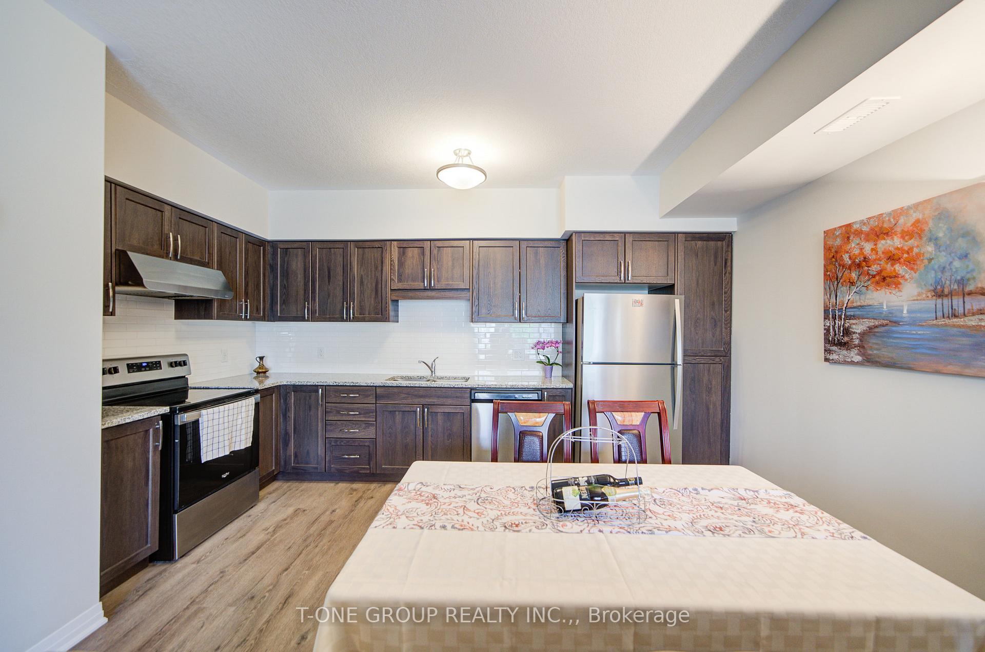 Photo 23 of 30 Vitality Drive, Kitchener — HOMEH