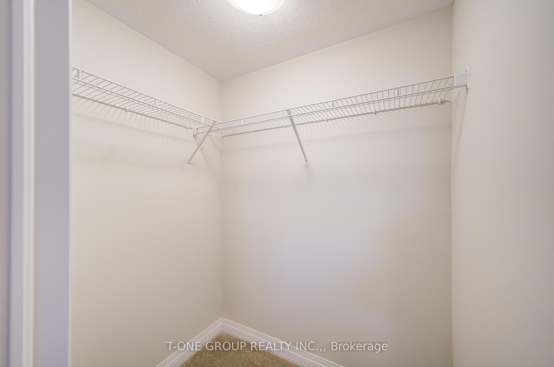 Photo 11 of 30 Vitality Drive, Kitchener — HOMEH
