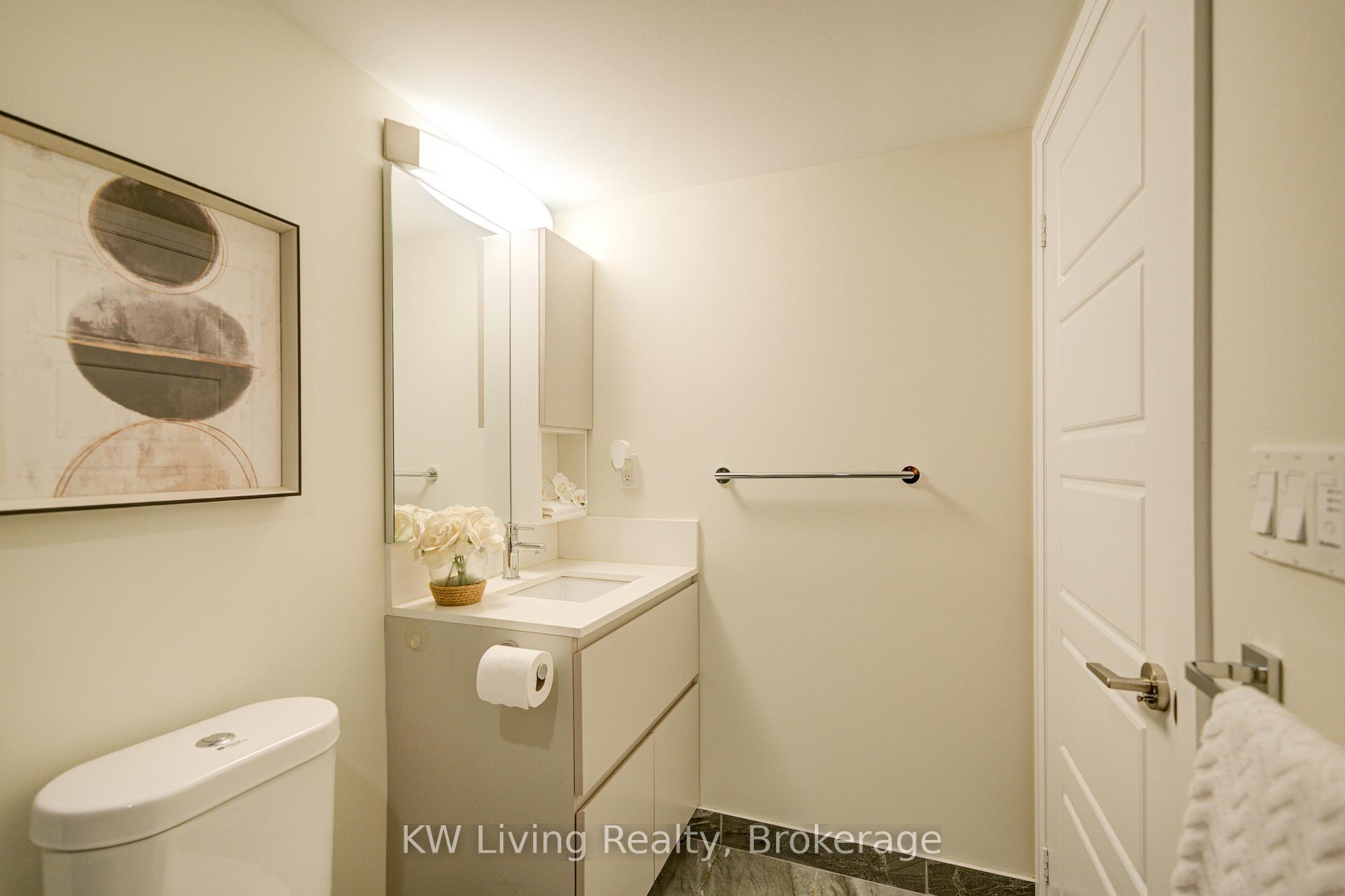 Photo 7 of Unit 1205, 15 Water Walk Drive, Markham, Unionville — HOMEH