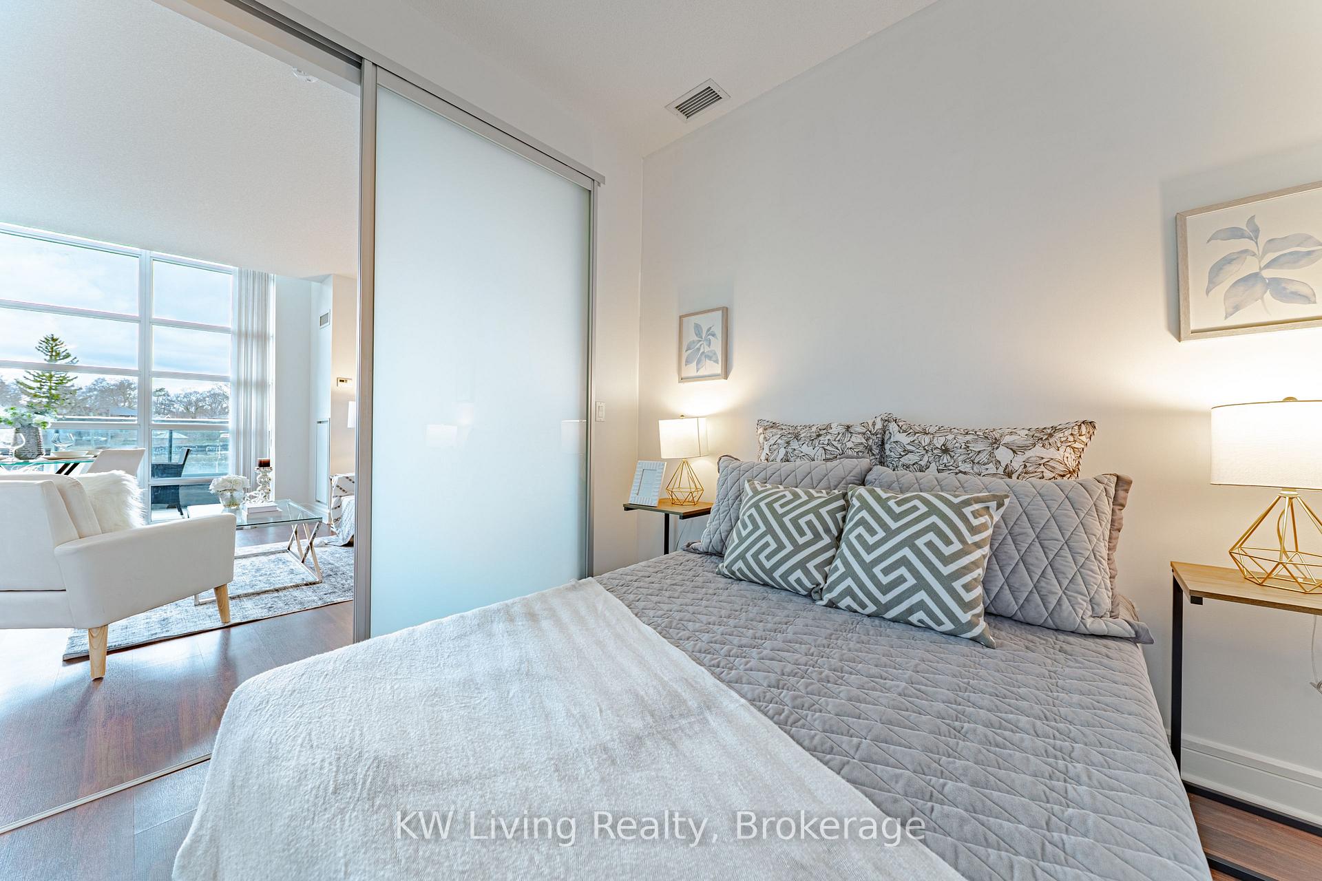 Photo 15 of Unit 102, 35 Brian Peck Crescent, Toronto, Thorncliffe Park — HOMEH