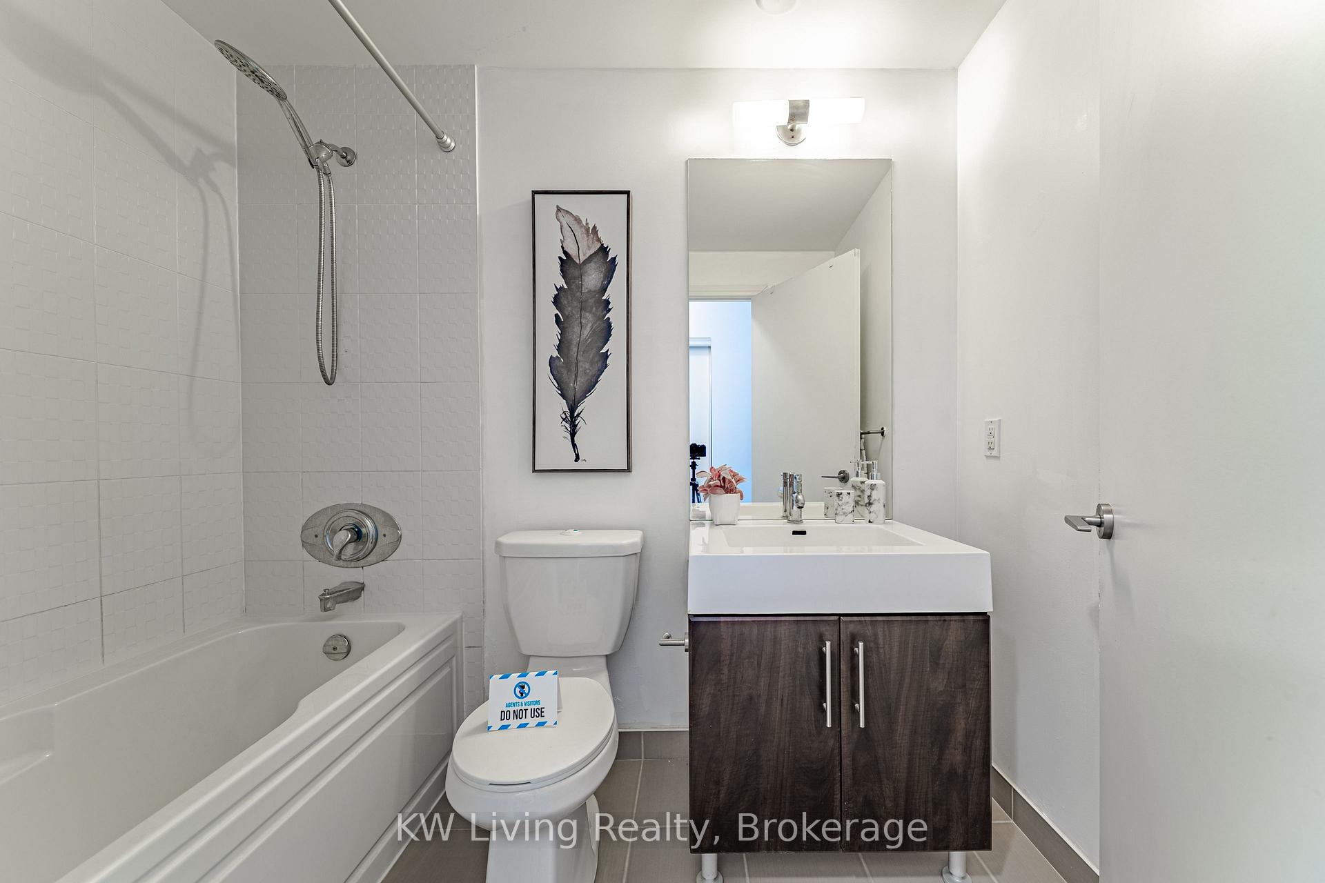 Photo 7 of Unit 102, 35 Brian Peck Crescent, Toronto, Thorncliffe Park — HOMEH