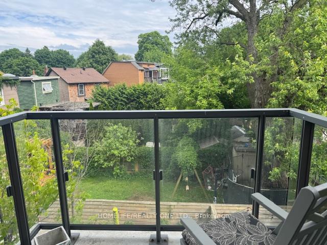 Photo 6 of Unit 204, 60 Haslett Avenue, Toronto, The Beaches — HOMEH