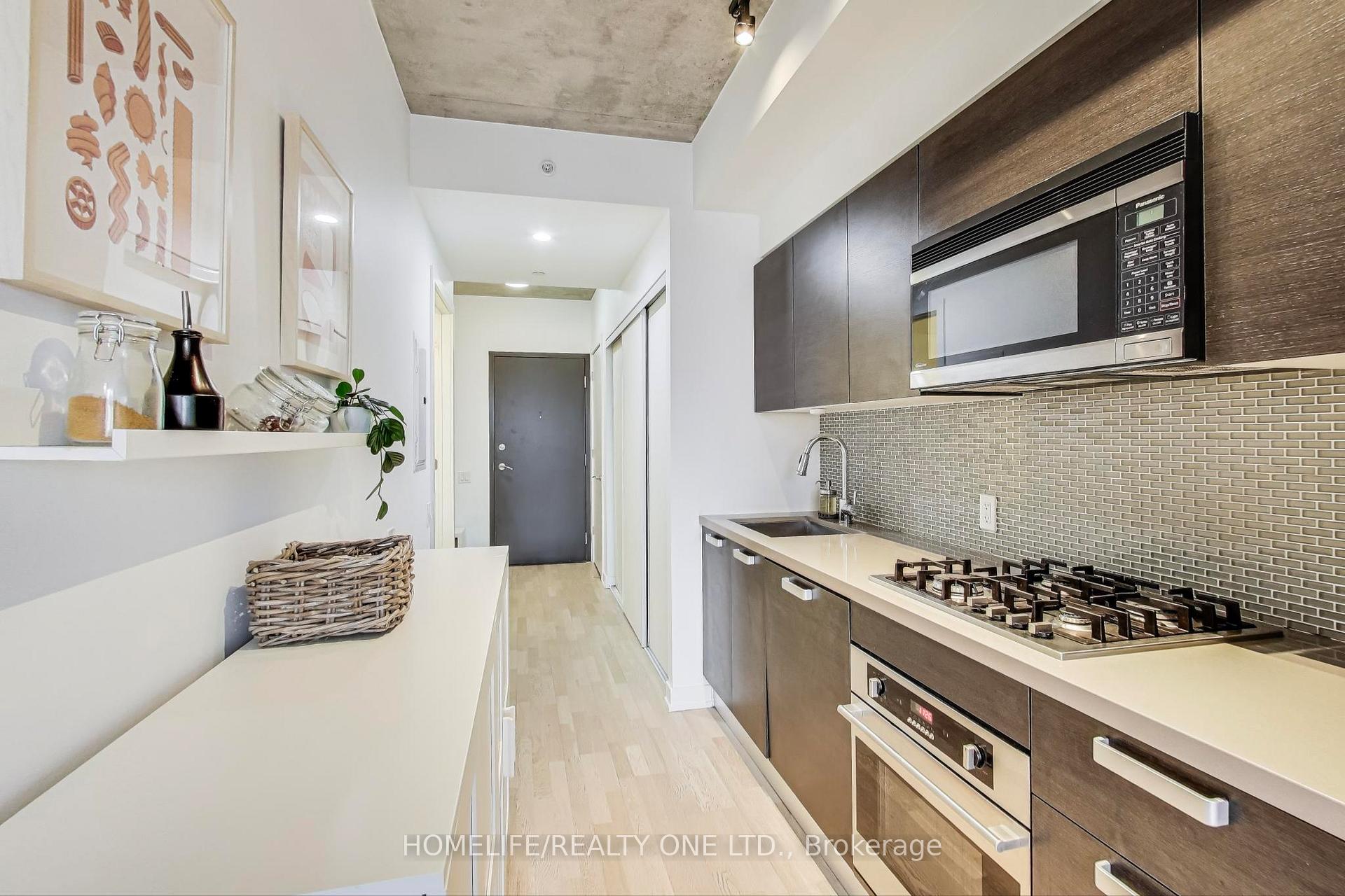 Photo 8 of Unit 204, 60 Haslett Avenue, Toronto, The Beaches — HOMEH