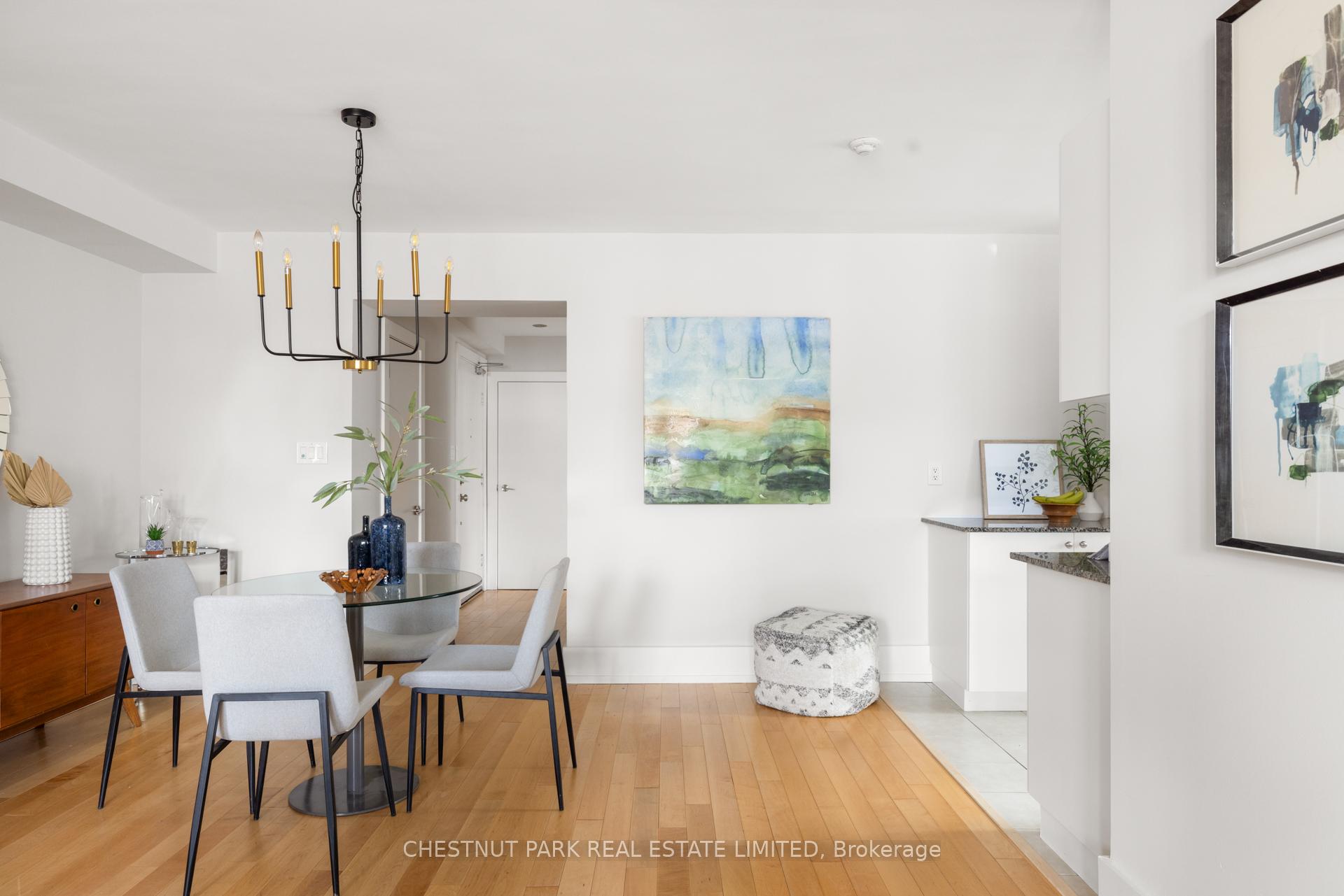 Photo 4 of Unit 503, 2603 Bathurst Street, Toronto, Forest Hill North — HOMEH