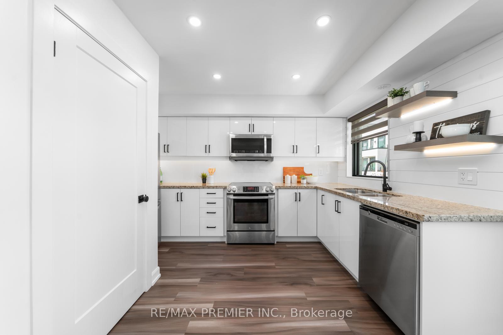 Photo 7 of Unit 616, 140 Widdicombe Hill Boulevard, Etobicoke, Willowridge-Martingrove-Richview — HOMEH