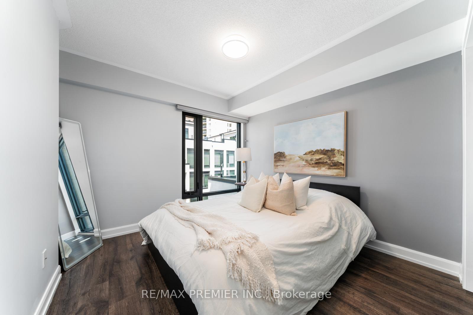Photo 4 of Unit 616, 140 Widdicombe Hill Boulevard, Etobicoke, Willowridge-Martingrove-Richview — HOMEH