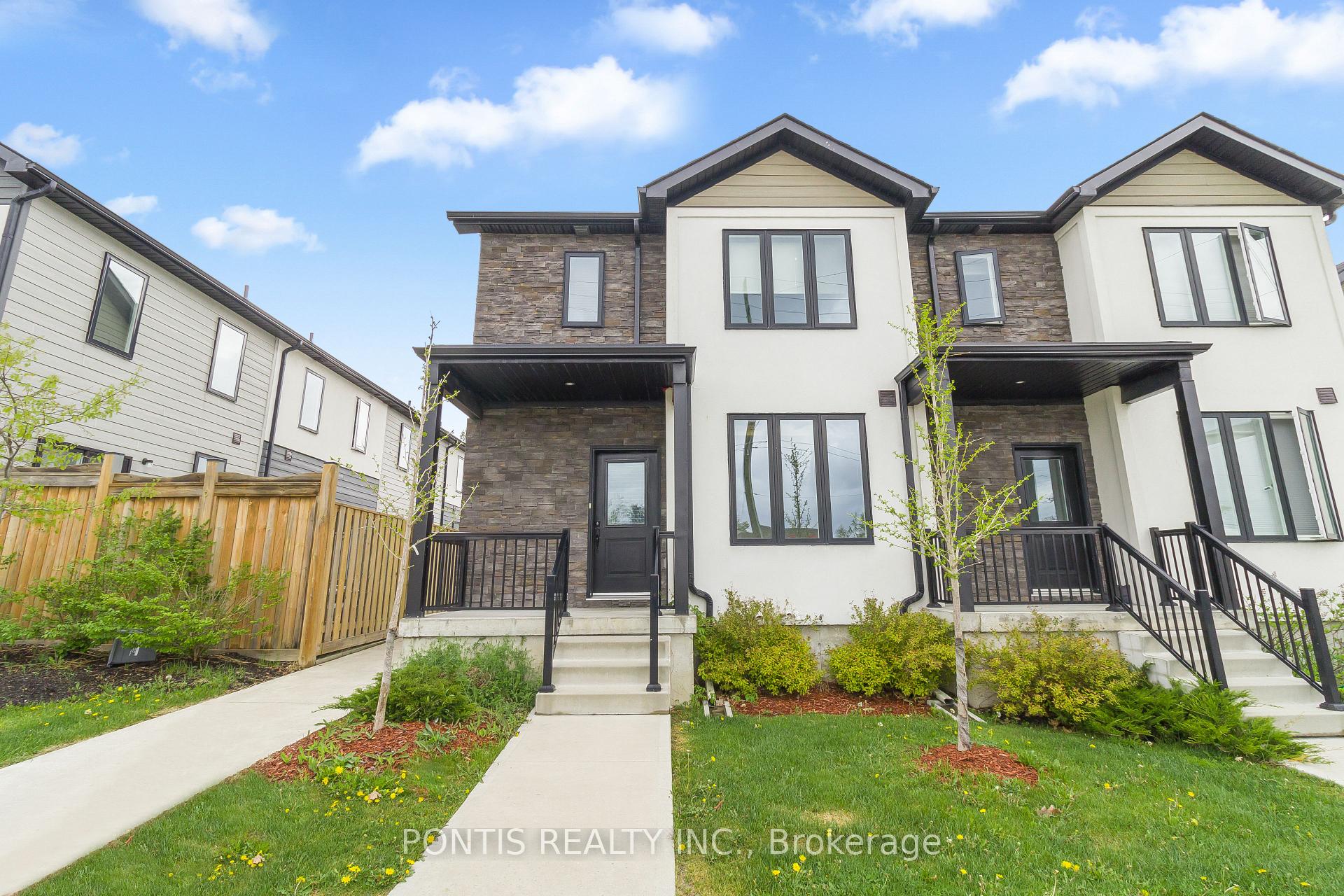 Photo 1 of Unit 18, 21 Stonehart Lane, Barrie, East Bayfield — HOMEH