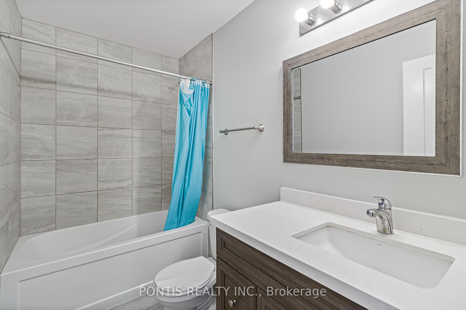 Photo 14 of Unit 18, 21 Stonehart Lane, Barrie, East Bayfield — HOMEH
