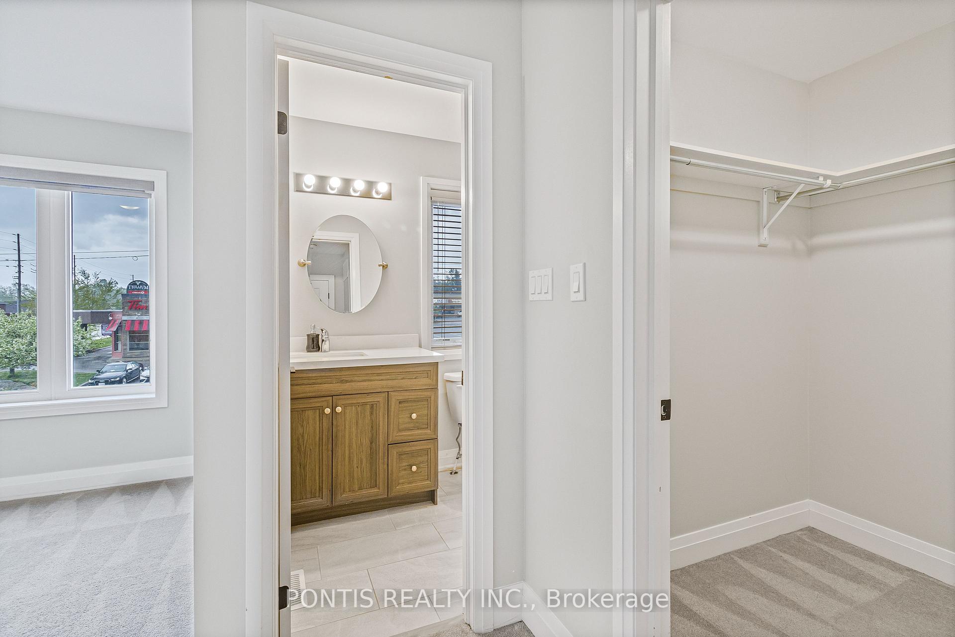 Photo 20 of Unit 18, 21 Stonehart Lane, Barrie, East Bayfield — HOMEH