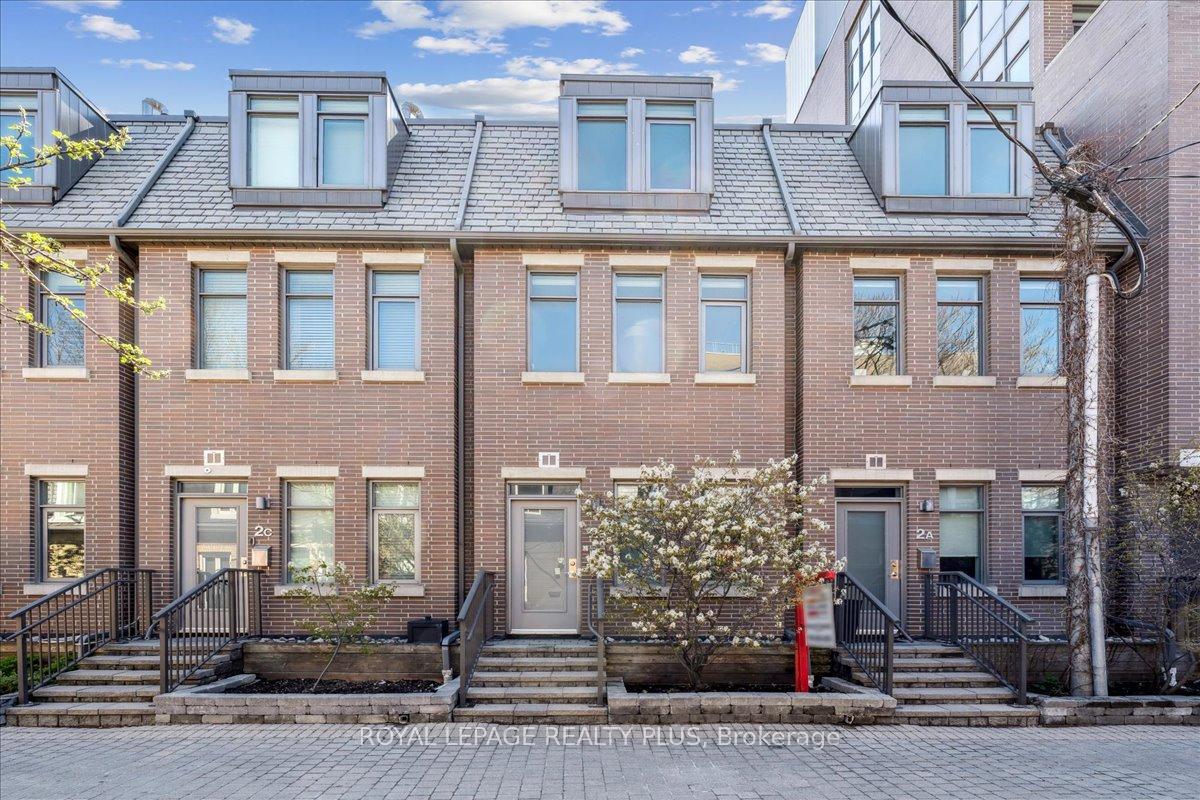 Photo 4 of 2B Percy Street, Toronto, Moss Park — HOMEH