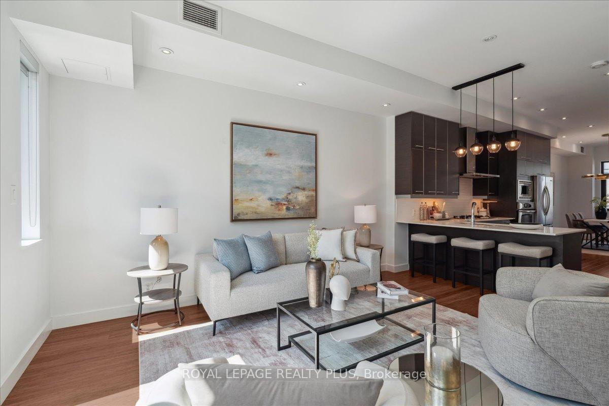 Photo 10 of 2B Percy Street, Toronto, Moss Park — HOMEH