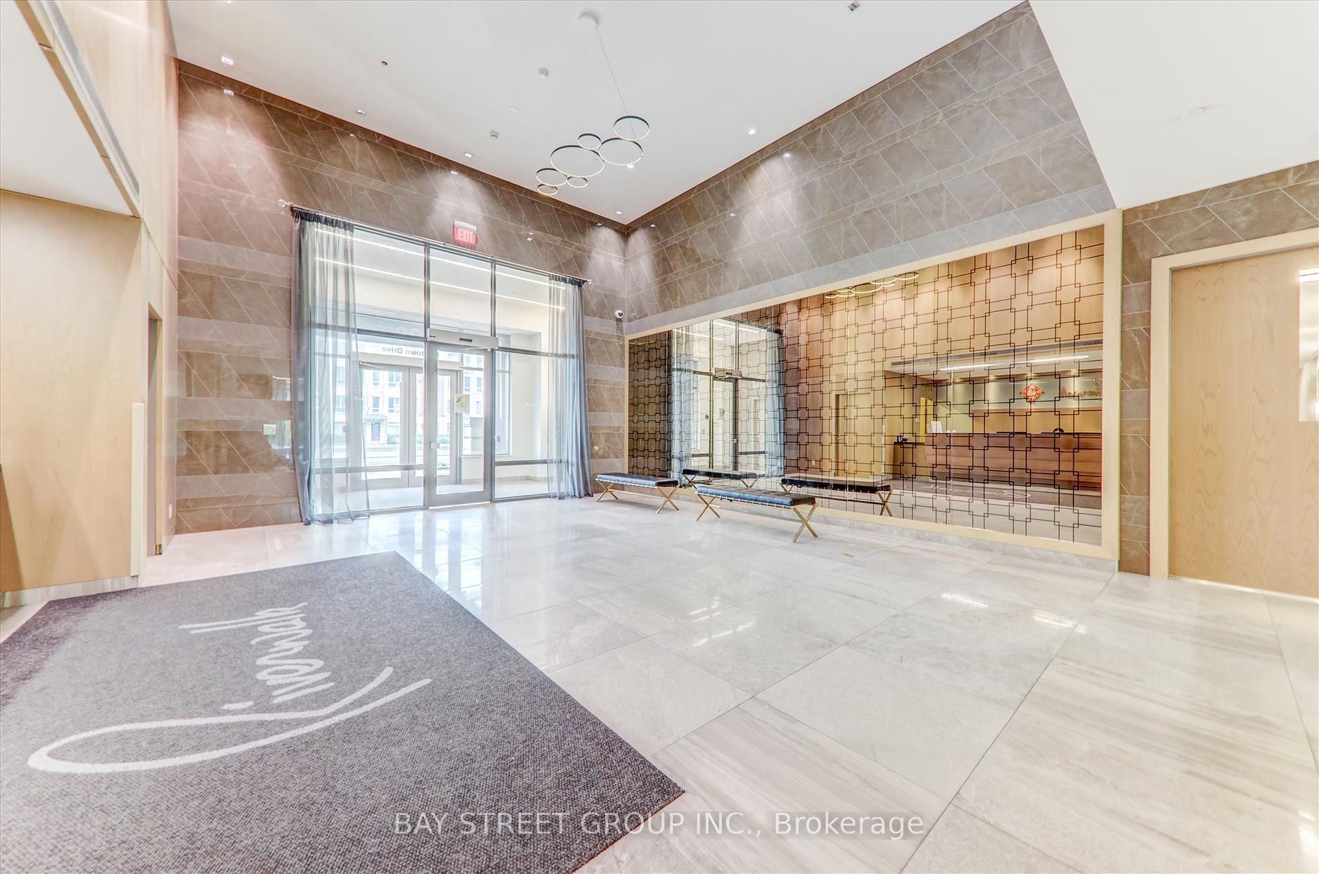 Photo 2 of Unit #116, 28 Uptown Drive, Markham, Unionville — HOMEH