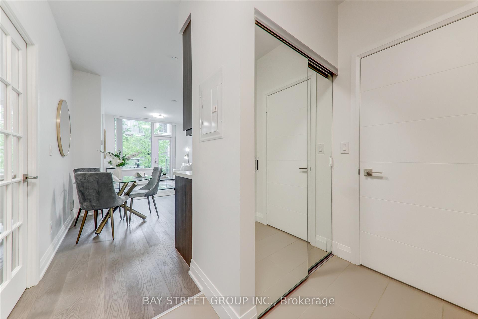 Photo 8 of Unit #116, 28 Uptown Drive, Markham, Unionville — HOMEH