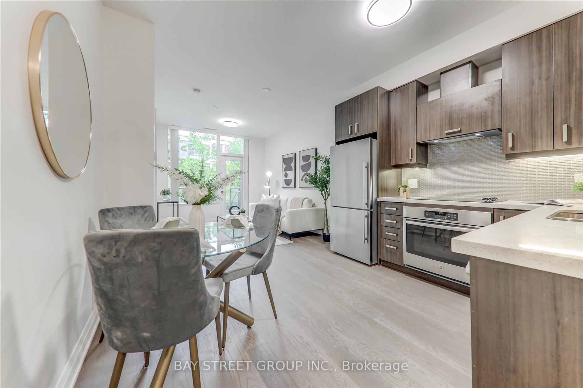 Photo 10 of Unit #116, 28 Uptown Drive, Markham, Unionville — HOMEH