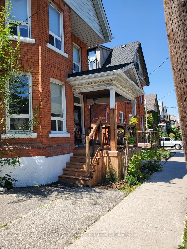 Photo 1 of Unit Unit 2/2nd Floor, 322 Queen Street, Hamilton, Kirkendall — HOMEH