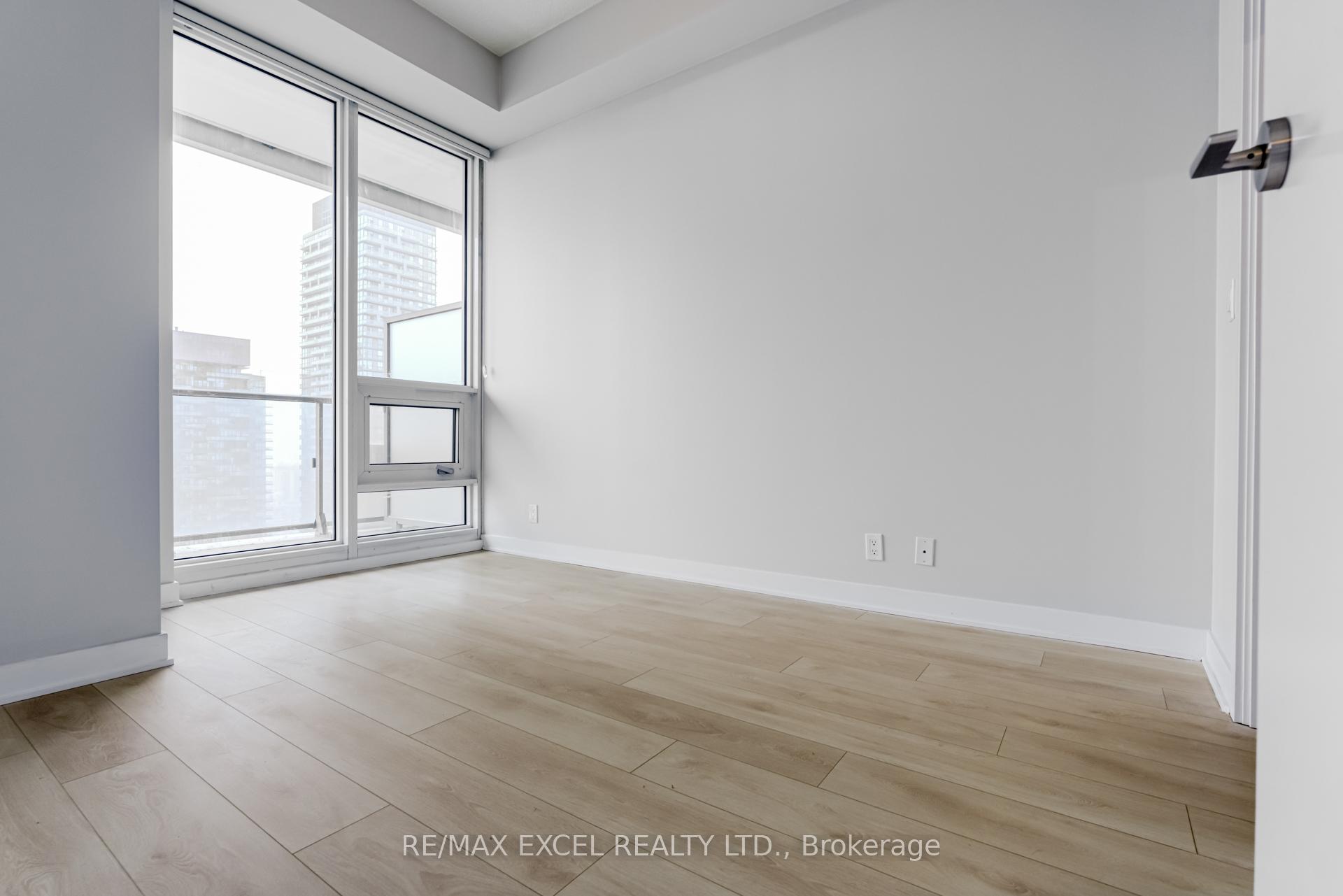 Photo 13 of Unit 2911, 2221 Yonge Street, Toronto, Mount Pleasant West — HOMEH
