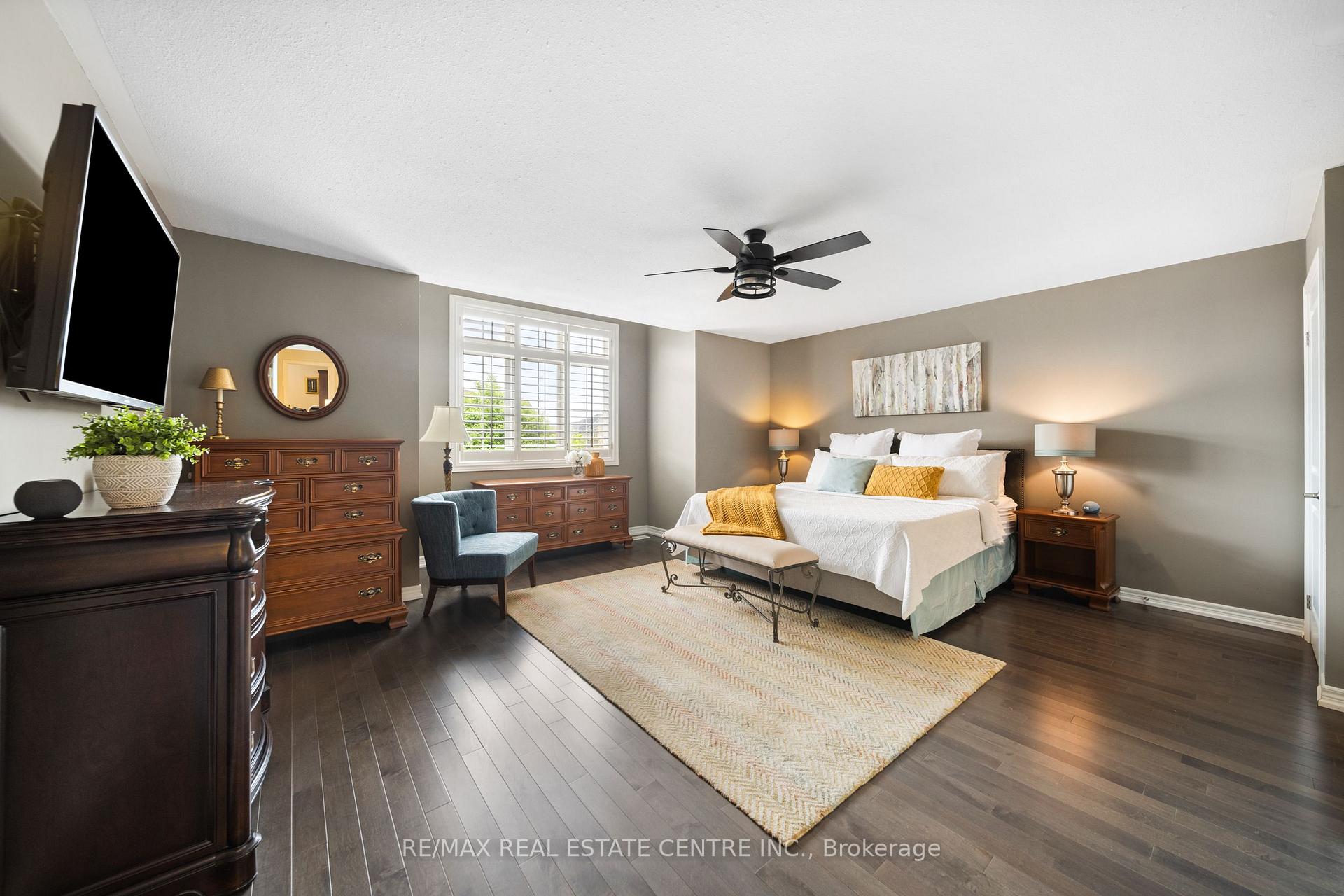 Photo 29 of Unit 17, 441 Stonehenge Drive, Hamilton, Meadowlands — HOMEH