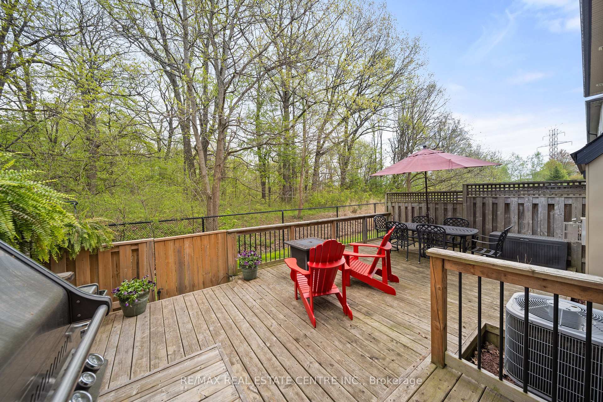 Photo 42 of Unit 17, 441 Stonehenge Drive, Hamilton, Meadowlands — HOMEH