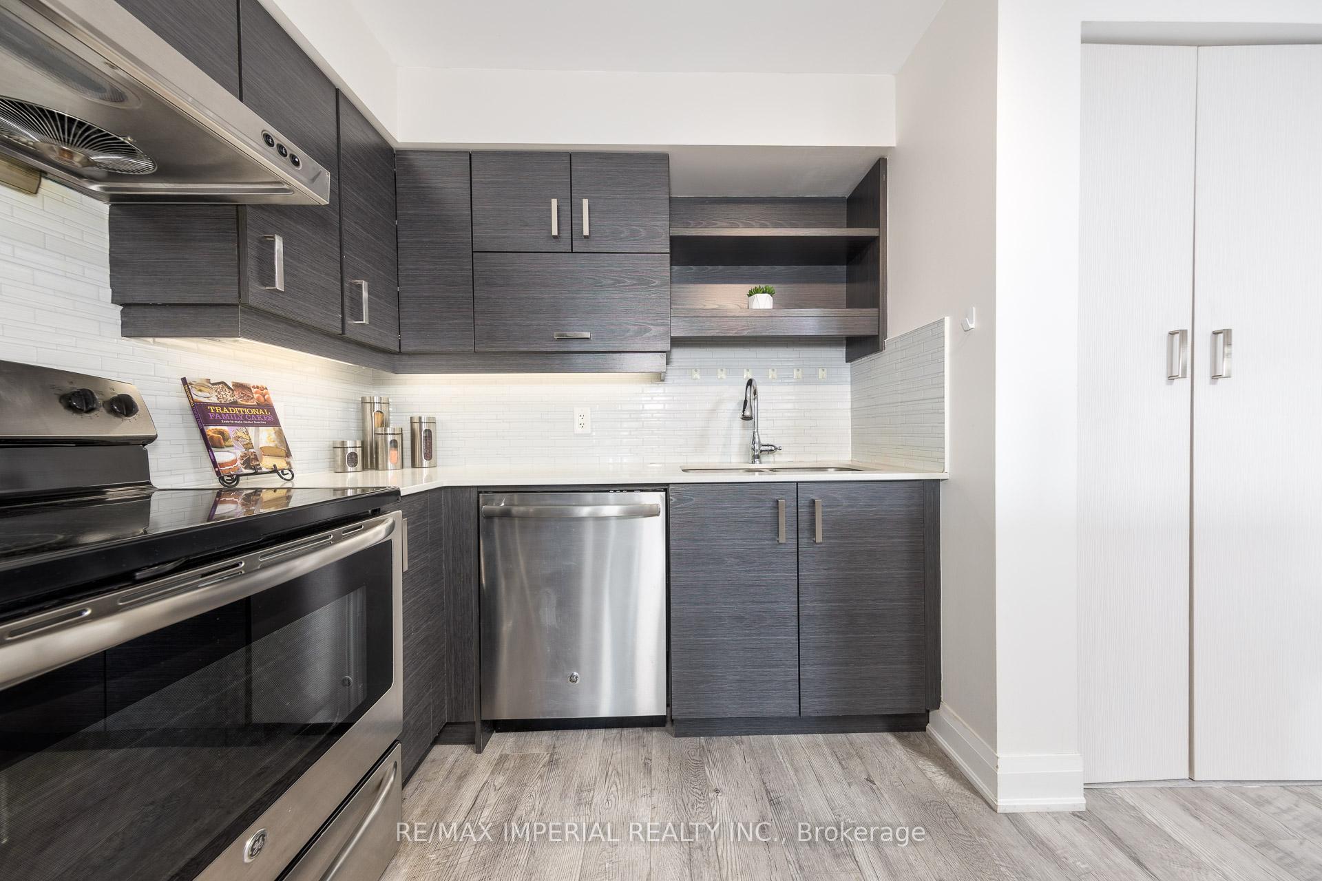 Photo 5 of Unit 1905, 1 uptown Drive, Markham, Unionville — HOMEH
