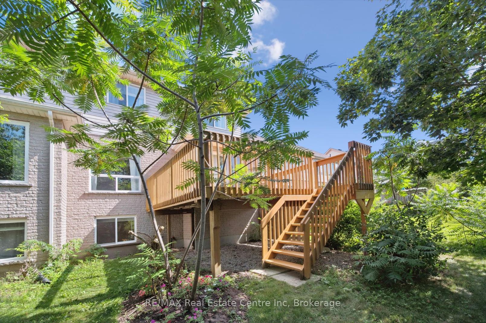 Photo 23 of 10 Eugene Drive, Guelph, Pineridge/Westminster Woods — HOMEH